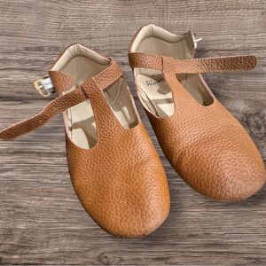 Monkey Feet Brown Textured leather Flats EU 40